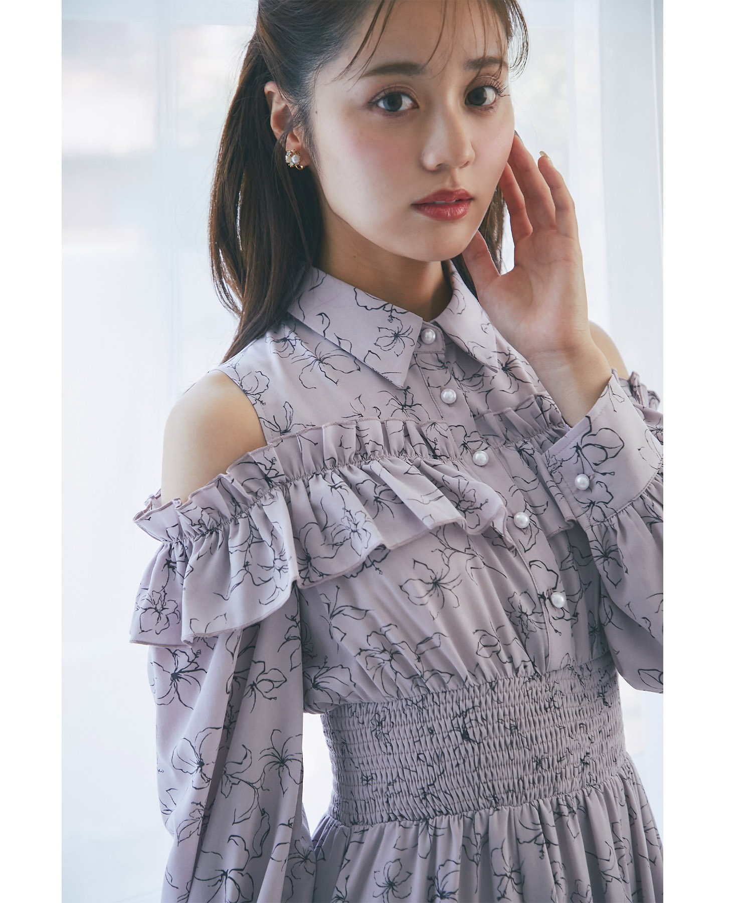 Diane von Furstenberg ダークグレー レースワンピース 6号 Diane von Furstenberg ダークグレー レースワンピース 6号
