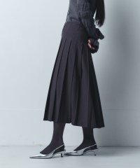  ＣＯＤＥ　Ａ/pleated gabardine skirt/506845901