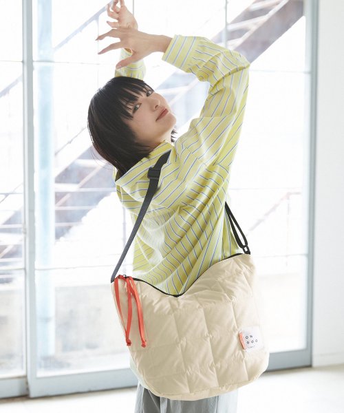 只今セール中！1.000円 細い OFF！美品！お買得！COACHミニボストンバック