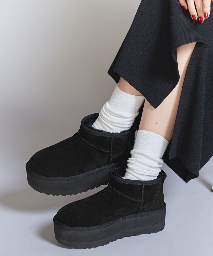 UGG ブラック サイドゴアブーツUSサイズ6（23センチ）