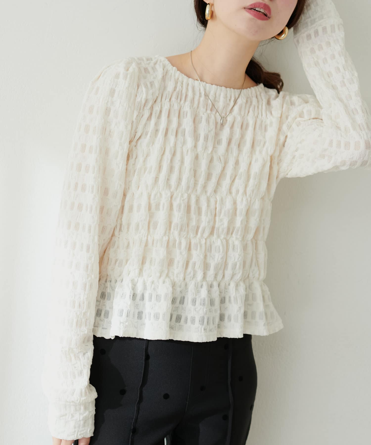 クーポン】【natural couture】シアーシャーリングトップス