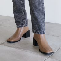 I NEED MORE SHOES/アイニードモアシューズ I NEED MORE SHOES SQUARE BLOCK HEEL BOOTS 【jane】/506885958