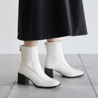 I NEED MORE SHOES/アイニードモアシューズ I NEED MORE SHOES SQUARE BLOCK HEEL BOOTS 【jane】/506885958