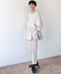 ELFRANK/エルフランク ELFRANK ダンボールニットペプラムトップス＆テーパードパンツのセットアップ【洗える】/506887576