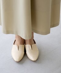 Menue/メヌエ Menue スクエアトゥ スリットカッティング フラットシューズ/506888642
