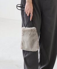 welleg sellect/ウェレッグ セレクト welleg sellect マグネットボタン付き ミニ ファーポシェット/506888719