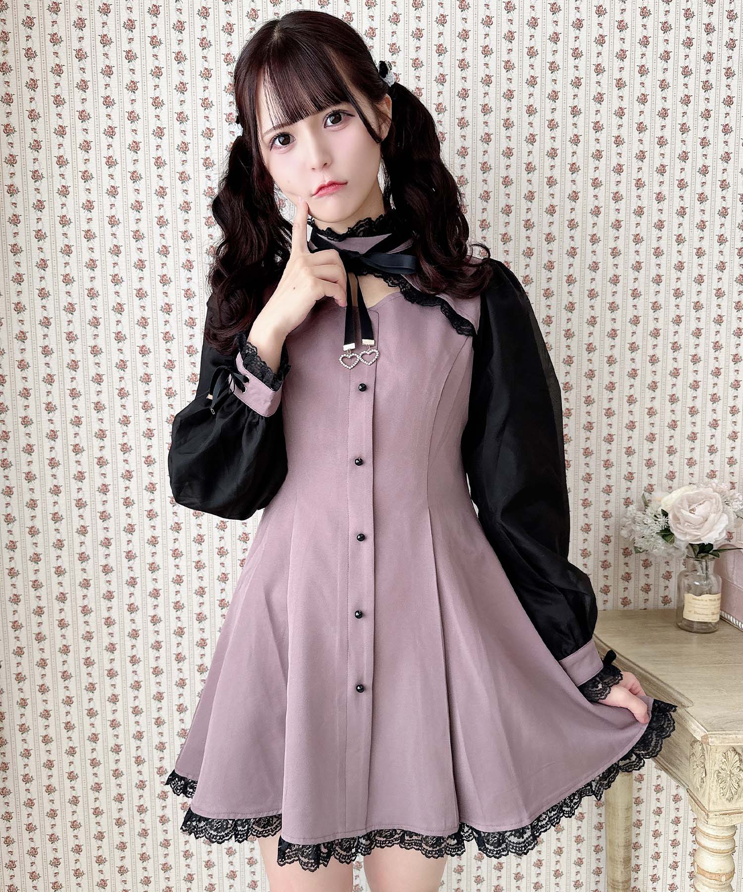 【完売品❗️ROJITA】配色レーシースタンドカラーワンピース 配色レーシースタンドカラーワンピース[品番：RJTW0001423