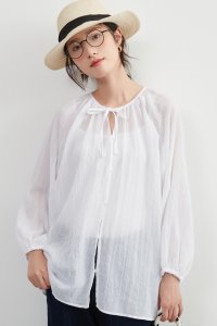 On One's Own/オンワンズオン On One's Own シアー綿混長袖ギャザーブラウス・陽射し対策・冷房対策・薄手カーディガンきれい色軽羽織り/506891775