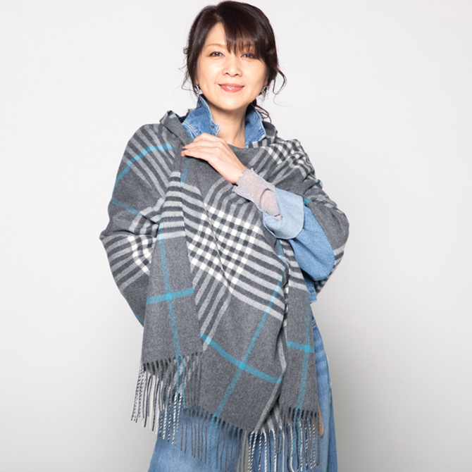 【タグ付き未使用品】Cashmee　カシュミー　大判ストール　カシミヤ　ベージュ ft75top-2.jpg