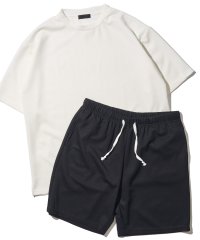 ADPOSION/ウノ ピゥ ウノ ウグァーレ トレ リラックス 1PIU1UGUALE3 RELAX 冷感ポンチ 半袖Tシャツ&ハーフパンツ ルームウェア/506928659