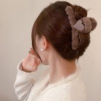 shoppinggo/ショッピングゴー shoppinggo ヘアクリップ ハート バンスクリップ モコモコ 韓国 ボア バレッタ 秋 冬 レディース クロス ボリューム 大きめ 髪/506937253