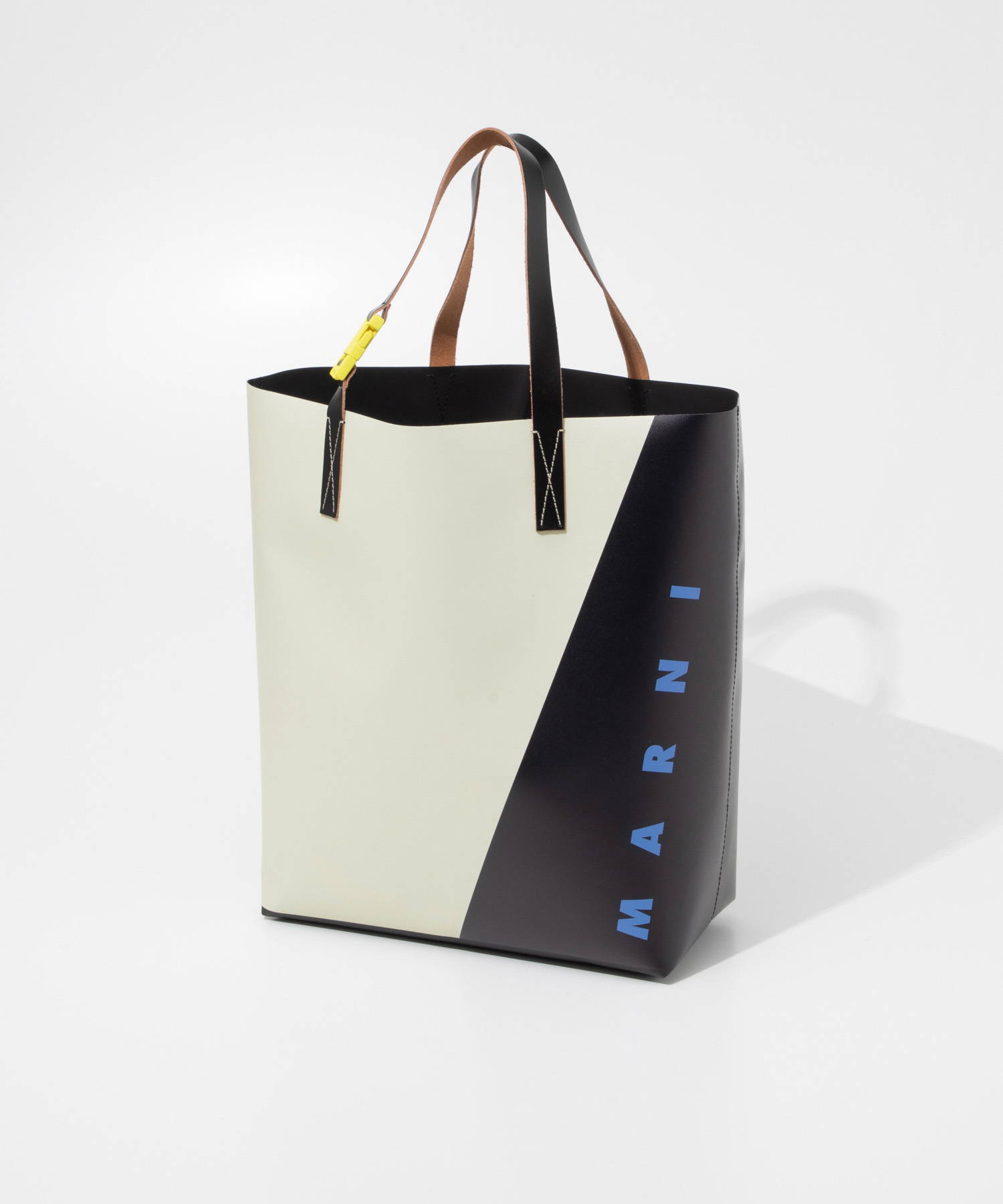 セール】マルニ(MARNI)(SUBMRK) | バッグの通販 - d fashion セール】マルニ(MARNI)(SUBMRK) | バッグの通販 - d fashion