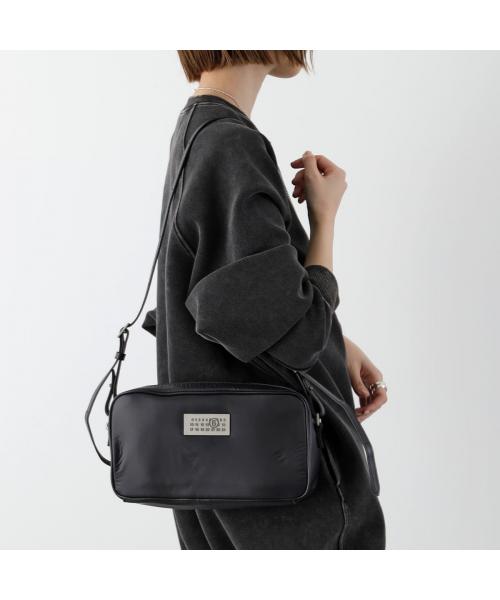 セール 19%OFF】MM6 ショルダーバッグ Numeric SB5WG0024 P6993 セール 19%OFF】MM6 ショルダーバッグ Numeric SB5WG0024 P6993