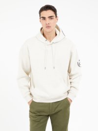GUESS/ゲス GUESS GUESS Chenille Logo Hoodie/506985309