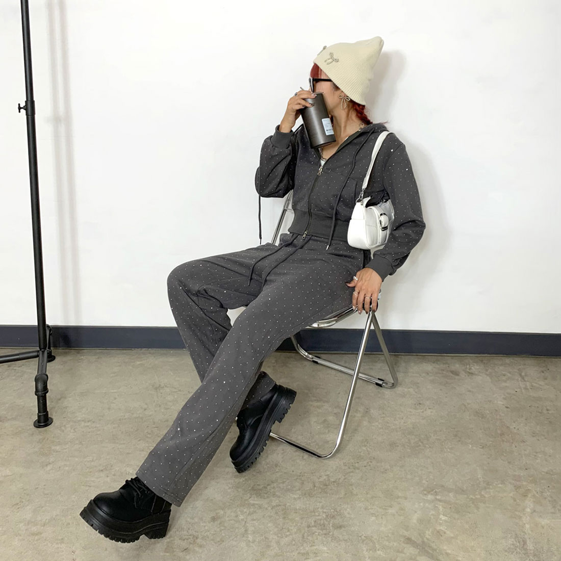 セール10%OFF】ノンヘッジ non－hedge ストーンZIPパーカー