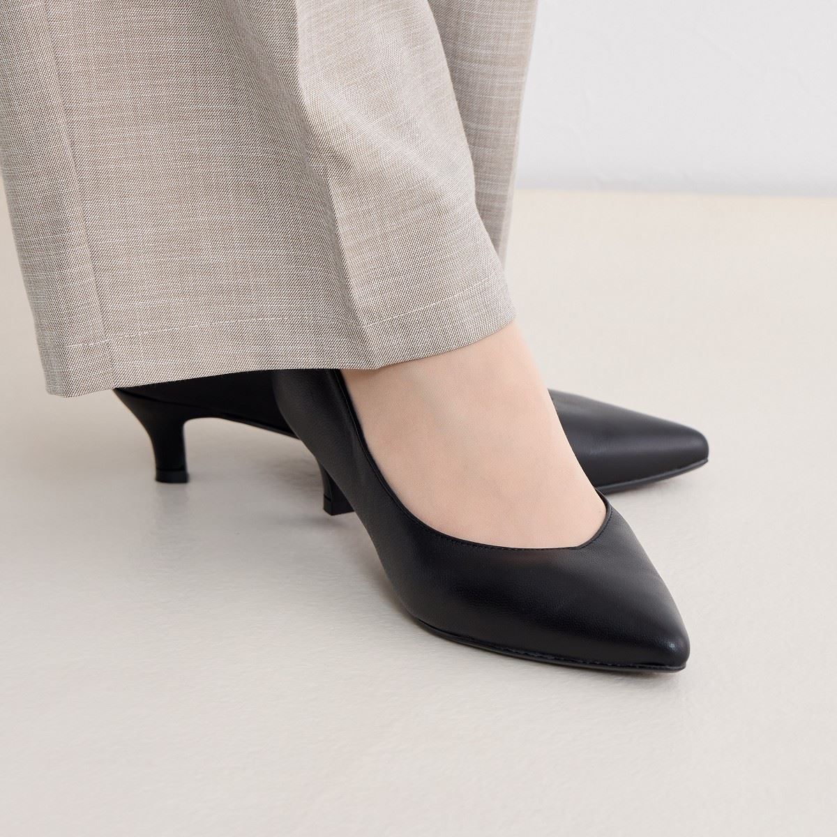 HIMIKO パンプス 「Made in Japan」ポインテッドトゥソフト