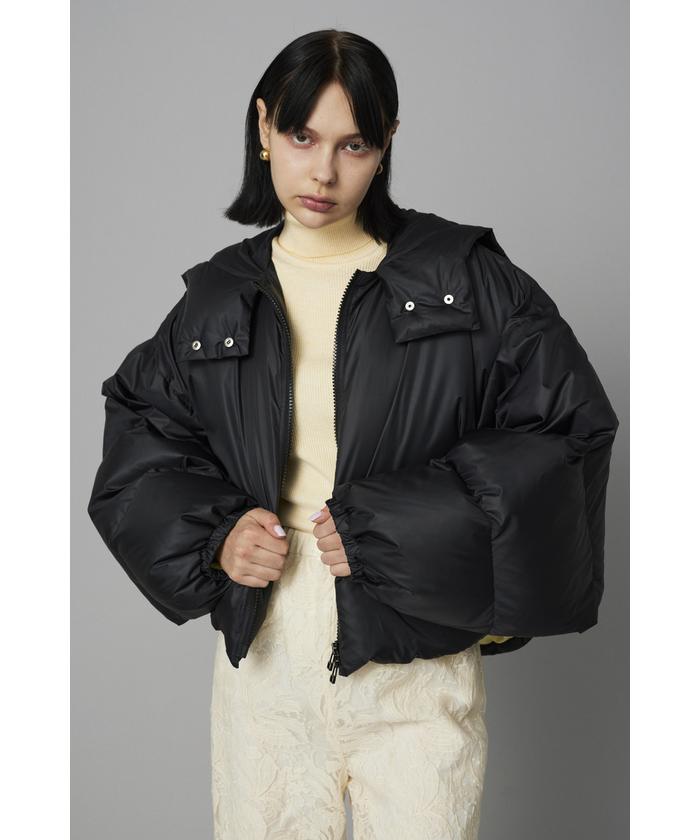 herin cye ドルマンスリーブ　ホワイト　 フード付き　ブルゾン herin cye ドルマンスリーブホワイト フード付きブルゾン