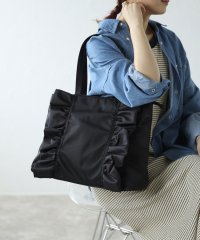 GUSCIO/グッシオ GUSCIO ナイロンフリルトートバッグ A4対応/507005076
