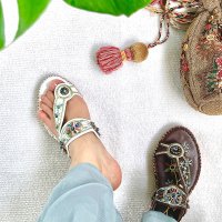Tomieco/トミエコ Tomieco ビーズモチーフサンダル 花柄刺繍がかわいい 指付きサンダル/507006023