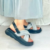 Tomieco/トミエコ Tomieco スポーツサンダル ふわふわプリーツベルト バックバンド仕様/507006026