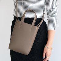 I NEED MORE SHOES/アイニードモアシューズ I NEED MORE SHOES LEATHER MINI SHOULDER TOTE 【keele mini】/507008570