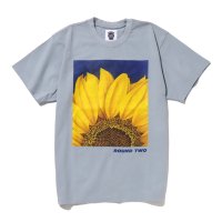 Round Two/ラウンドツー ROUND TWO SUN FLOWER T－SHIRT/507008868