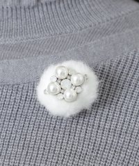 TO BE CHIC/フェイクファー プチブローチ/506967011