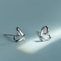 Noelmarket/ノエルマーケット Noelmarket ピアス 金属アレルギー対応 ハート オープンハート つけっぱなし 18k シンプル 仕事 人気 上品 パーティー 誕生日/507017756
