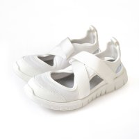 AmiAmi/[アミアミ] スニーカー 軽量 ナースシューズ コンフォート 走れるスニーカーサンダル 白 黒 靴 介護 疲れにくい 快適 SX301/507018435