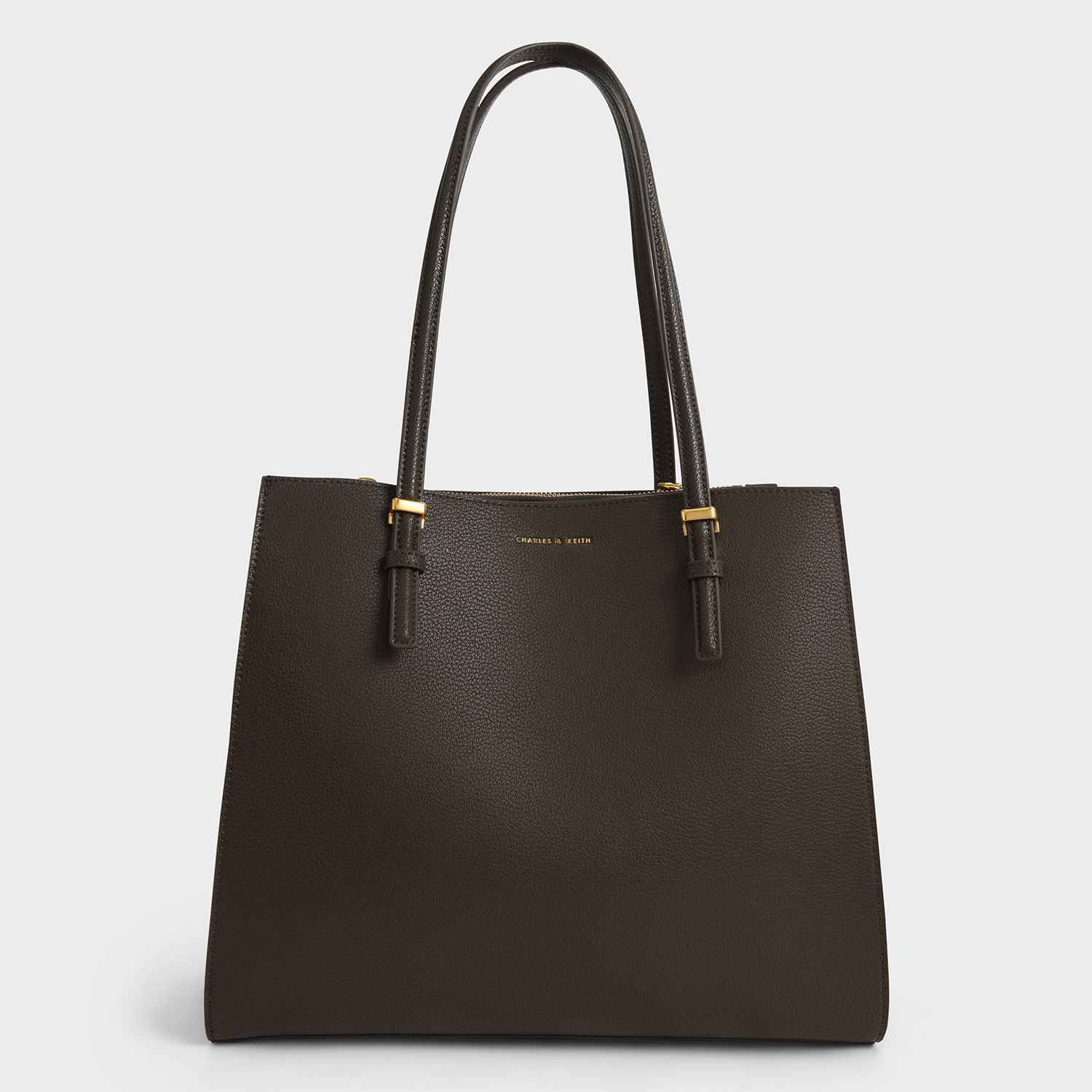 極美品級　CHARLES & KEITH ❗️ミニ　ハンドバッグ。　2ウェイ キルト ツーウェイジップミニバッグ / Quilted Two-Way Zip Mini