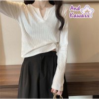 And Kawaii/アンドカワイイ And Kawaii 長袖Tシャツ 早春の新作 Vネック ショート丈トップス/507033124