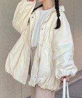 アイボリー