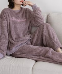 ad thie/アドティエ ad thie 【2024AW新作】刺繍ロゴ・ボアプルオーバー ルームウエア/507042115