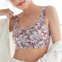 Tuche/トゥシェ Tuche 縫い目がなくてチクチクしにくい ノンワイヤーブラ ハーフトップ/506950596