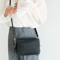 I NEED MORE SHOES/アイニードモアシューズ I NEED MORE SHOES DOUBLE ZIPPER SHOULDER BAG 【twins】/507016974