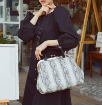 Tomieco/トミエコ Tomieco 【注目アイテム】人気上昇中のがま口、ショルダー＆ボストンバッグが3素材を使用し入荷！/507082764