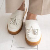 fitflop/フィットフロップ fitflop LOAFFER TASSEL TUMBLED－LEATHER CREPE LOAFERS/507085668