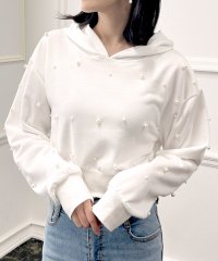 JULIA BOUTIQUE/ジュリアブティック JULIA BOUTIQUE パール付きショート丈パーカー [24548 長袖 ショート丈 レディース トップス ]/507087746
