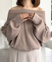 JULIA BOUTIQUE/ジュリアブティック JULIA BOUTIQUE ゆるさが魅力の1枚。オフショルダーチュニックトップス・ワンピース/507087748