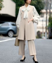 Flolia/フロリア Flolia Vネックロングジレ・ボウタイブラウス・ストレートパンツの3点セットアップフォーマルセレモニースーツ【洗える/ストレッチ】/506887673