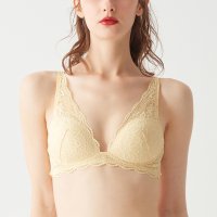 Tuche/トゥシェ Tuche ふわふわカップが胸を包み込みボリュームUP！ふわっと盛れるワイヤレスブラジャー/506950562