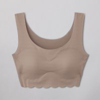 Tuche/トゥシェ Tuche 縫い目がなくてチクチクしにくい ノンワイヤーブラ ハーフトップ/506950595