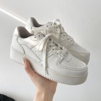 Shoes in Closet/シューズインクローゼット Shoes in Closet －シュークロ－ 軽量厚底 ベーシックレースアップ スニーカー 1483/507040077