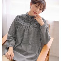Viola e Viola/パッと華やぐ繊細刺しゅうのフリル衿チュニックブラウス/507082650