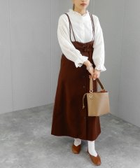 minia/アララ alala 斜めワイドスクエアトゥのVカットフラットパンプス/かかとが踏めるバブーシュ(211902)/507095110