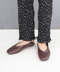 grandfleur/グランドフルール grandfleur 【22.0cm～25.5cm】ワイドスクエアトゥフラットパンプス/507109506