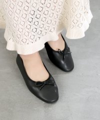 grandfleur/グランドフルール grandfleur 【21.5cm～26.5cm】スクエアトゥリボン付きフラットパンプス/507109537