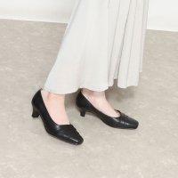 hiraridottokyo/幅広甲高専門のhirari.tokyo/507136178