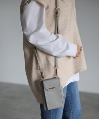 GUSCIO/グッシオ GUSCIO PUレザーお財布ミニポシェット/507150581