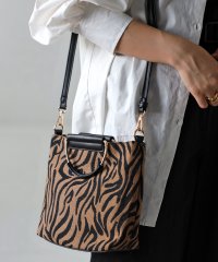 GUSCIO/グッシオ GUSCIO ジャガードミニショルダー D型ハンドル/507150603